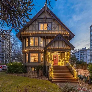 Hunter House Vancouver